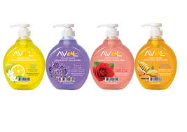 Presentación:
* Frasco de 400 ml.
* Caja de 12 Frascos de 400 ml.
* Lavanda Francesa, ParaÃso Tropical, Almendras y Miel, Flor de Manzanos, Fresco Limo, Pétalos de Rosa
Descripción:
Combina finos y efectivos ingredientes que limpian y suavizan su piel, sin dejar residuos como los jabones comunes; por ellos no re-seca sus manos. Con-tiene Glicerina y aloe Vera, de reconocida acción hidratante y regenerativa de la piel. Presentación:
* Frasco de 400 ml.
* Caja de 12 Frascos de 400 ml.
* Lavanda Francesa, ParaÃso Tropical, Almendras y Miel, Flor de Manzanos, Fresco Limo, Pétalos de Rosa
Descripción:
Combina finos y efectivos ingredientes que limpian y suavizan su piel, sin dejar residuos como los jabones comunes; por ellos no re-seca sus manos. Con-tiene Glicerina y aloe Vera, de reconocida acción hidratante y regenerativa de la piel.